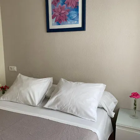 Pensionat Moscatel 2*