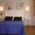 Moscatel Konukevi 2*