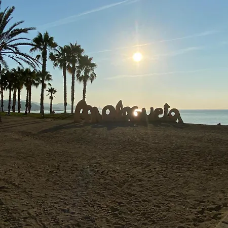 호스탈 모스카텔 게스트하우스