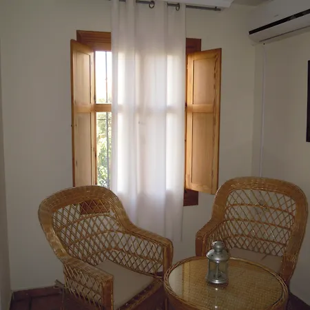 Guest house Moscatel 2*